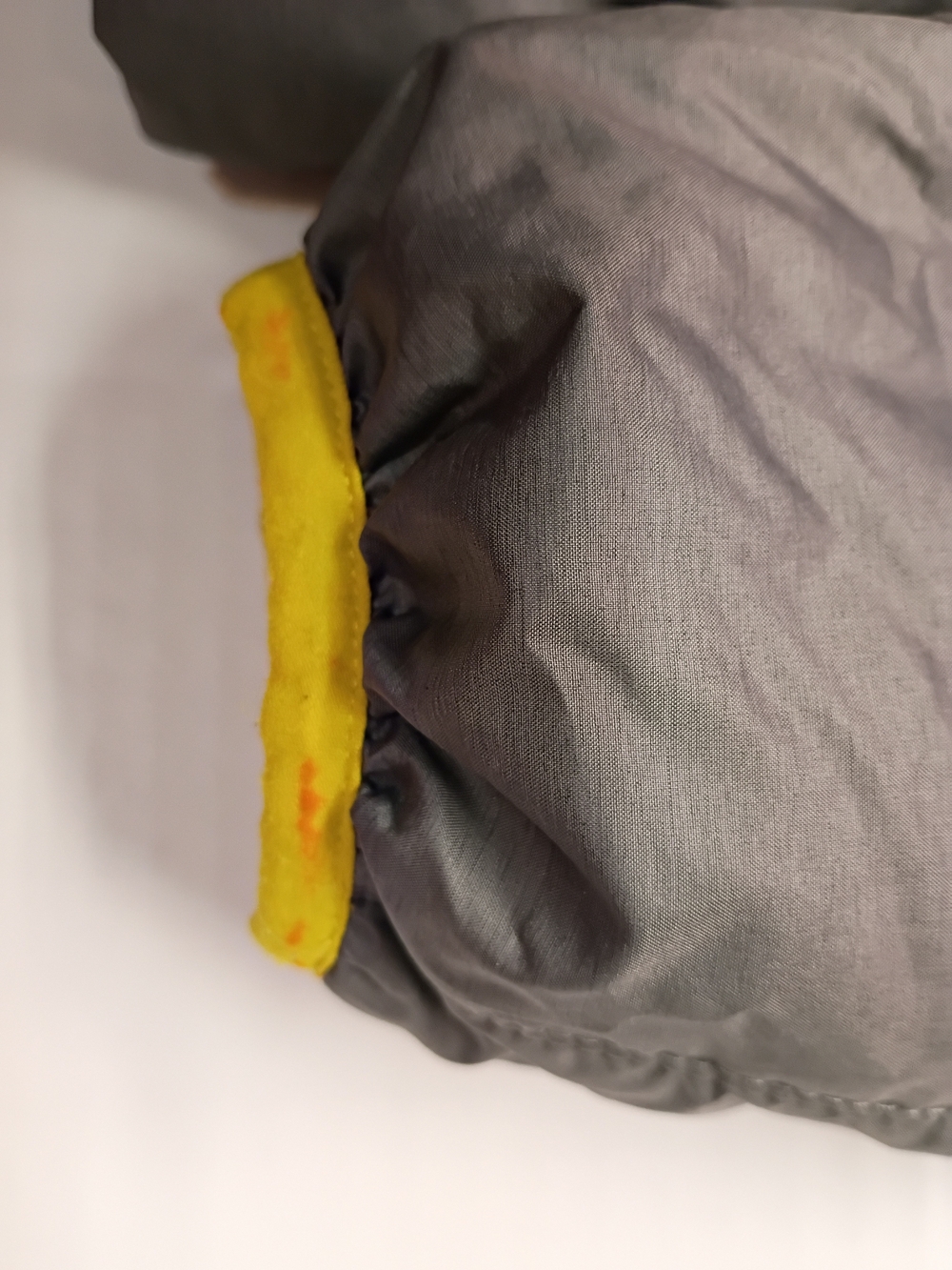 Marmot Gray Puffer Jacket with Yellow Trim 700 Down Fill - Picture 8 of 11